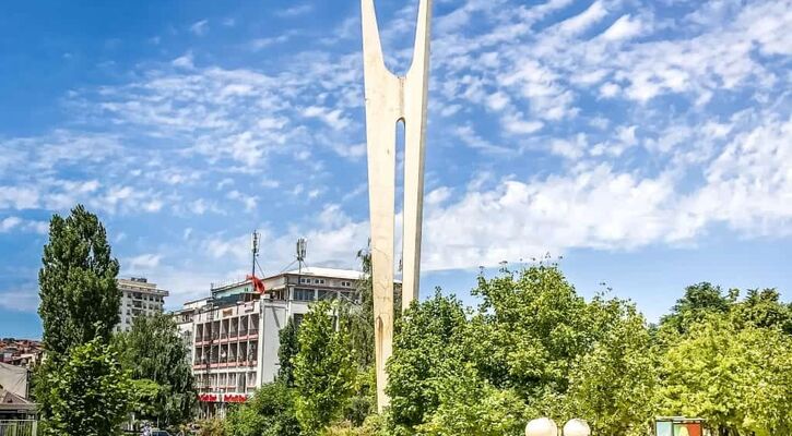 Makedonya Kosova Turu