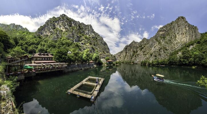 Üsküp Turu 3 Gece 4 Gün 23 Nisan