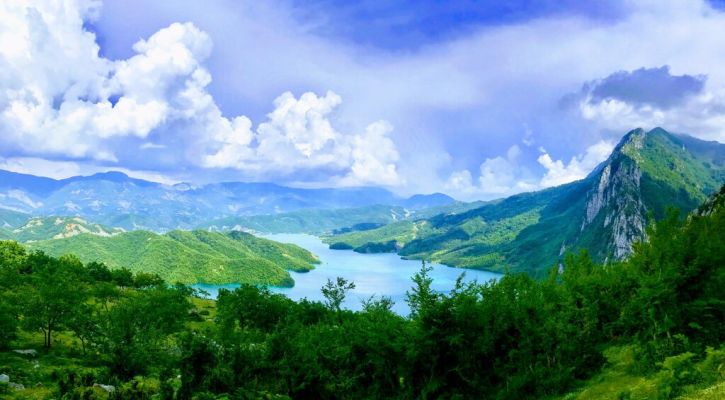 Balkan Üçlüsü Turu 4 Gece 5 Gün